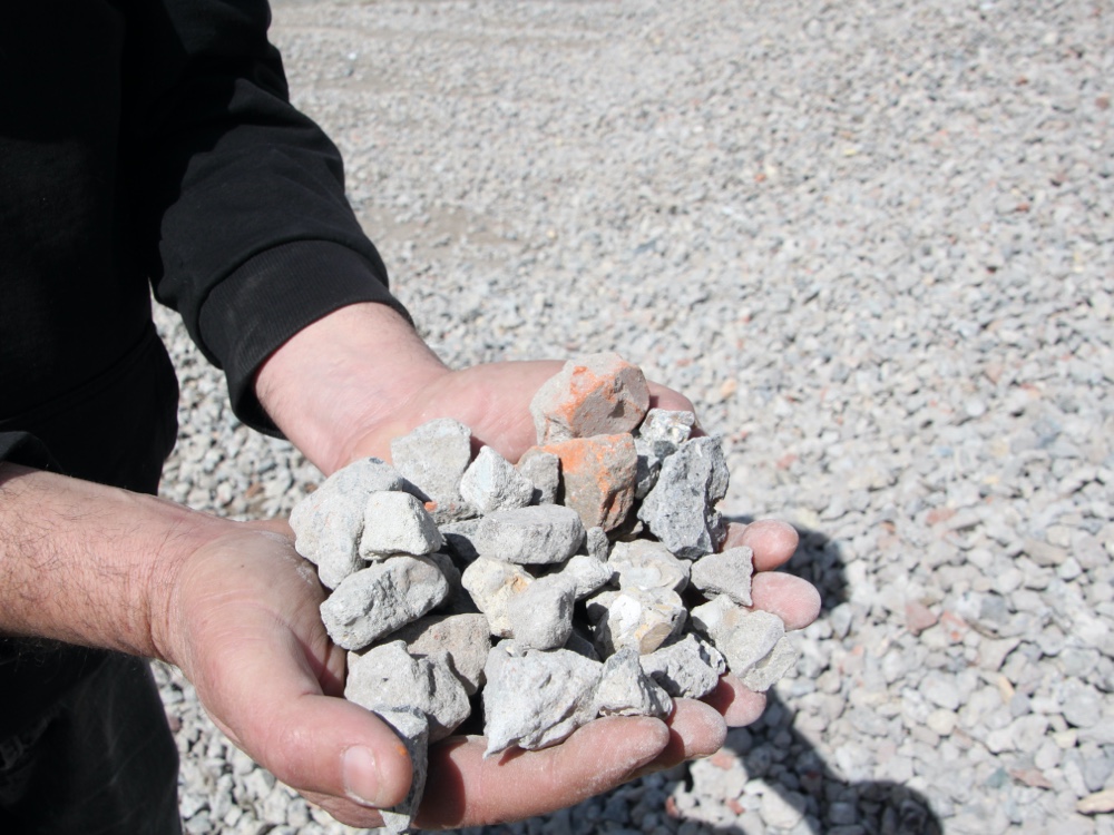 Vente de matériaux recyclés - Concassés Béton 20/40 - Drainant - Helfaut Travaux