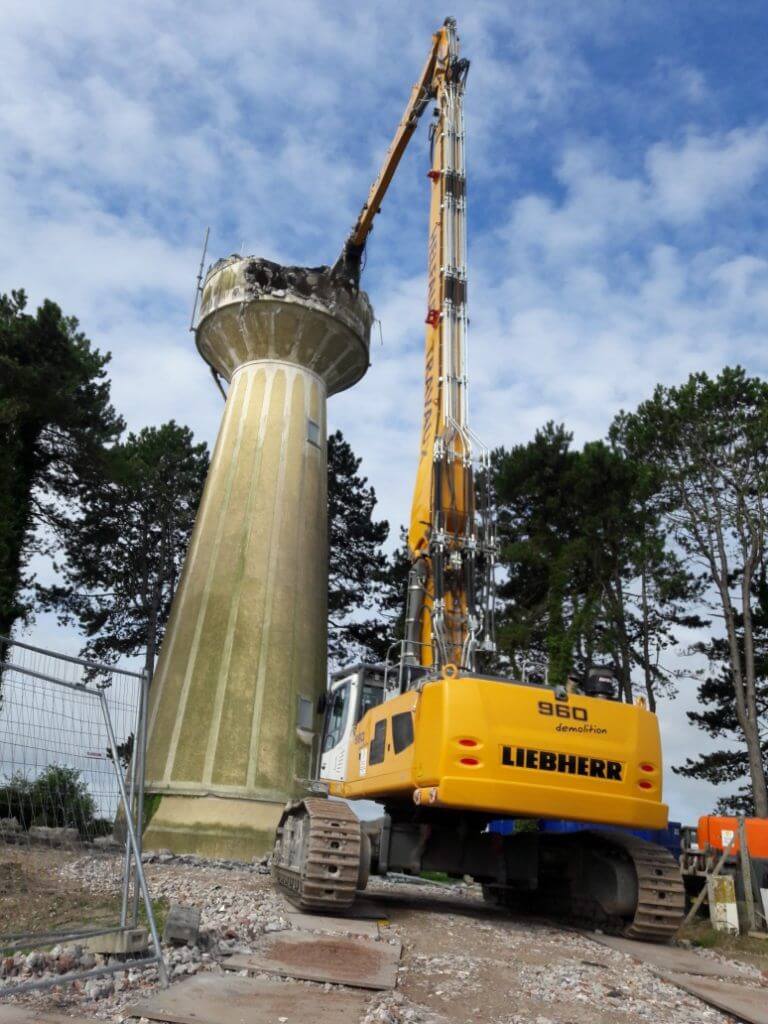 Démolition d'ouvrages singuliers par Helfaut Travaux dans le Nord et le Pas-de-Calais