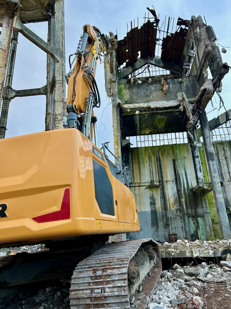 Chantier Démolition Chateau d'eau Pont Sainte Maxence